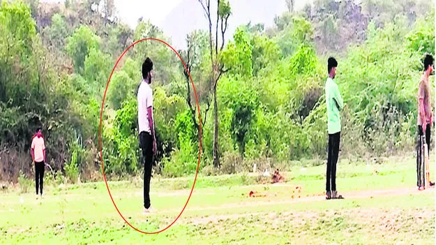 duty విధులకు సచివాలయ ఉద్యోగులు డుమ్మా 