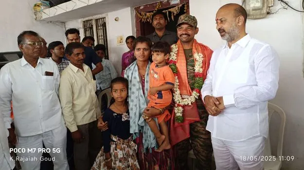 భారత సైన్యానికి దేశవ్యాప్తంగా ప్రజల జేజేలు