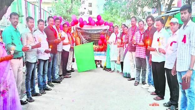 HIV  హెచఐవీ బాధితులకు మనోధైర్యమిద్దాం 