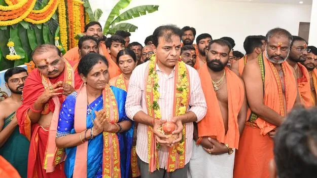 కన్నుల పండువగా హనుమంతు వైభవ పూజ