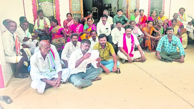  issues ఉపాధి సమస్యలు పరిష్కరించాలి