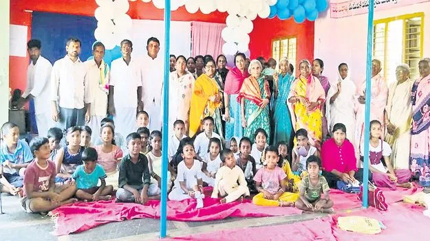 Easter  ఘనంగా ఈస్టర్‌ పండుగ