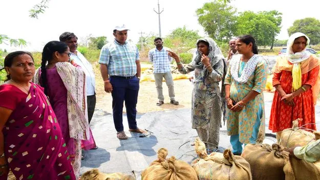 రైస్‌మిల్లర్లు ఎలాంటి కోతలు విధించవద్దు 