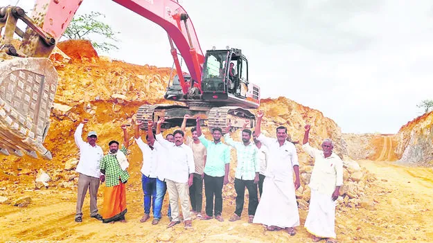  compensation పరిహారం పెంచిన తర్వాతే పనులు చేపట్టండి