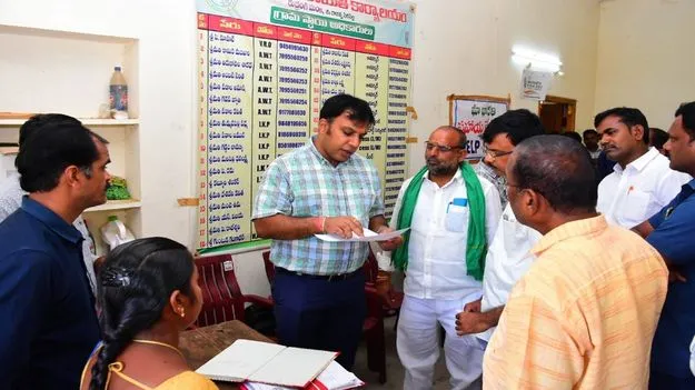 రెవెన్యూ సదస్సులను సద్వినియోగం చేసుకోవాలి