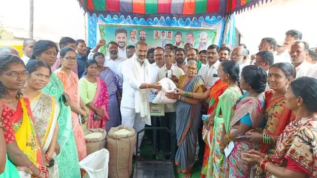 పేదల సంక్షేమమే ప్రజా ప్రభుత్వ లక్ష్యం..