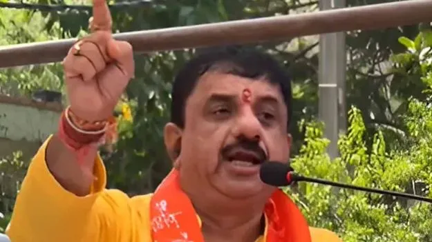 Love Jihad: లవ్ జీహాదీకి పాల్పడితే స్టెరిలైజేషన్.. బీజేపీ ఎంపీ సంచలన వ్యాఖ్యలు