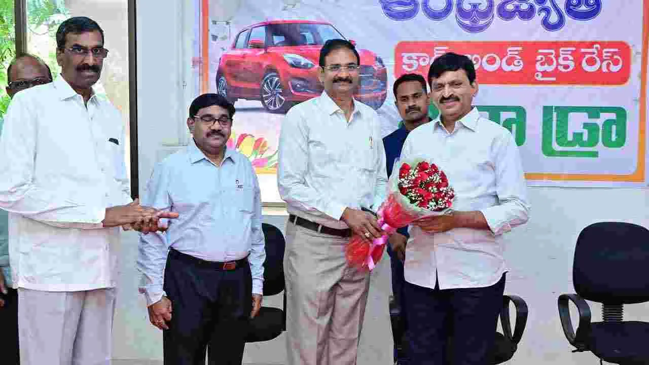 ఆంధ్రజ్యోతి మెగా డ్రా.. విజేతలకు మంత్రి పొంగులేటి విషెస్