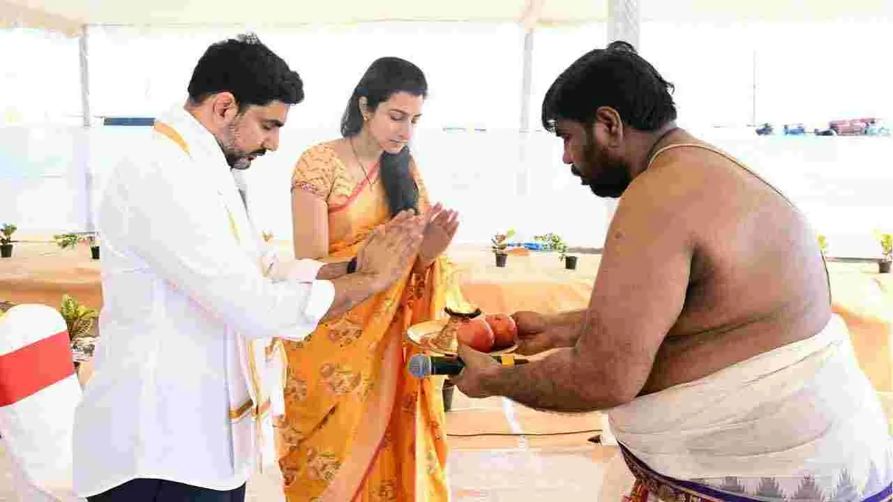 చంద్రబాబు కొత్త ఇంటి నిర్మాణానికి శంకుస్థాపన