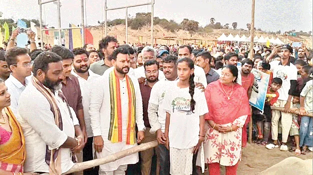 Beach festival: ఆకట్టుకున్న బీచ్‌ ఫెస్టివల్‌