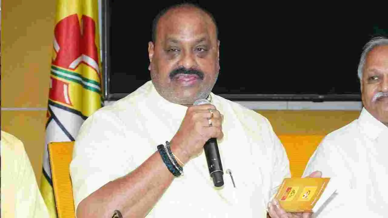 టీడీపీ కేంద్ర కార్యాలయంలో సీఎం చంద్రబాబు జన్మదిన వేడుకలు