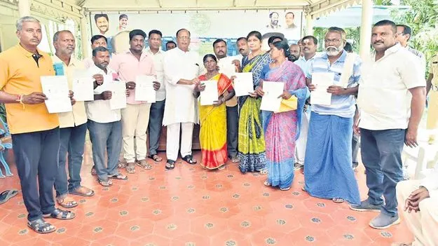 సీఎంఆర్‌ఎఫ్‌ పథకం నిరుపేదలకు వరం   