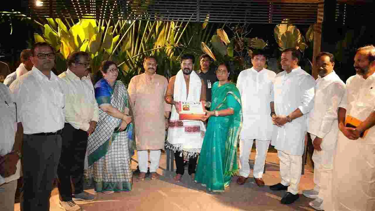  Saraswati Pushkaralu2025: సరస్వతి పుష్కరాలు.. ముఖ్యమంత్రి రేవంత్ రెడ్డికి ఆహ్వానం