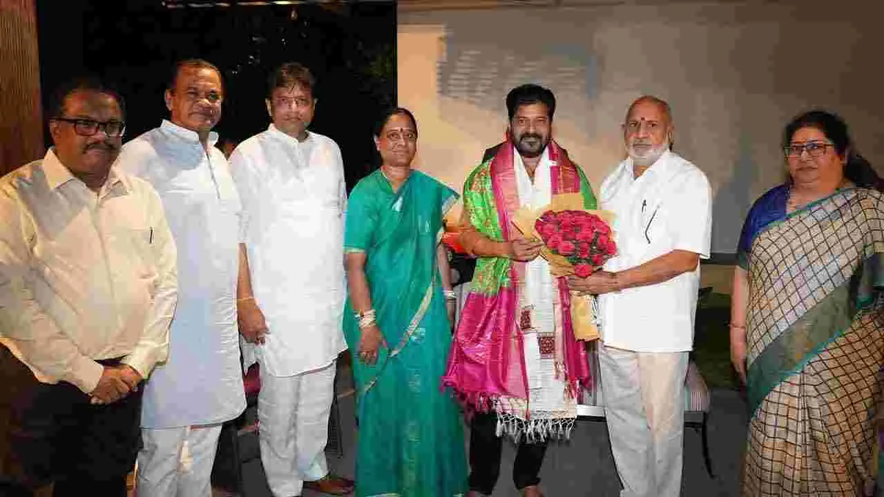  Saraswati Pushkaralu2025: సరస్వతి పుష్కరాలు.. ముఖ్యమంత్రి రేవంత్ రెడ్డికి ఆహ్వానం