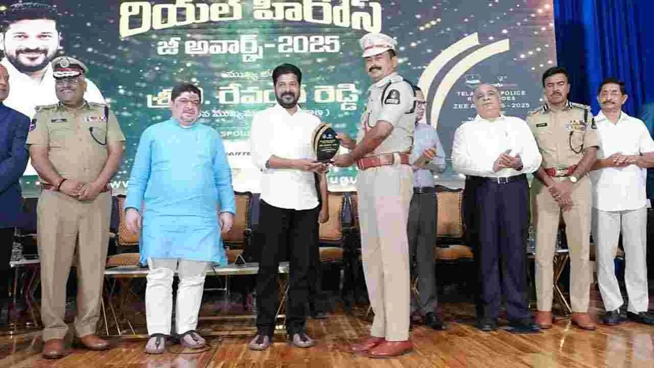Zee Awards: తెలంగాణ పోలీస్ రియల్ హీరోస్‌కు జీ అవార్డ్స్-2025 ప్రదానం