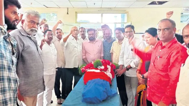 సీపీఎం సీనియర్‌ నేత రఘుపాల్‌ కన్నుమూత