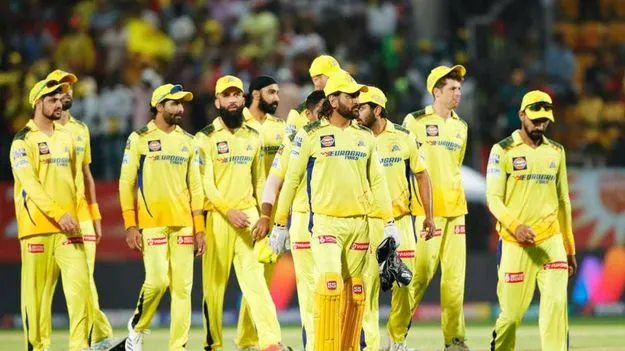 IPL 2025: ఈ సీజన్‌లో చెన్నై సూపర్ కింగ్స్ గేమ్ ఓవర్.. అద్భుతం జరిగితేనే ప్లే ఆఫ్స్ ఛాన్స్