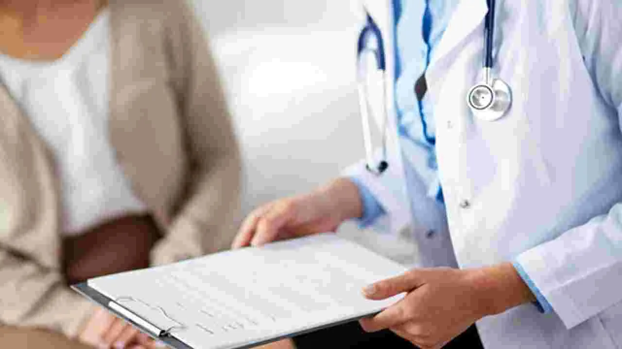 Blood Pressure Problem: మీకు బీపీ సమస్య ఉందా.. అయితే ఈ 5 పదార్థాలకు దూరంగా ఉండడం బెటర్..