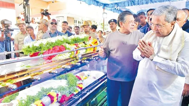 Karnataka: ఇద్దరి మృతదేహాలు స్వస్థలాలకు