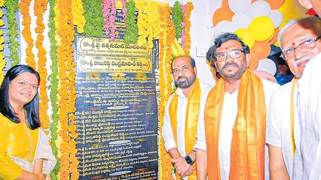 Minister Sathyakumar: డయాలసిస్‌ రోగుల పెరుగుదలకు జగన్‌ బ్రాండ్లే కారణం