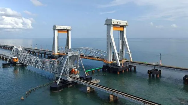 Pamban Rail Bridge: పాంబన్‌ కొత్త వంతెన దాటిన తొలి నౌక ఏపీదే!