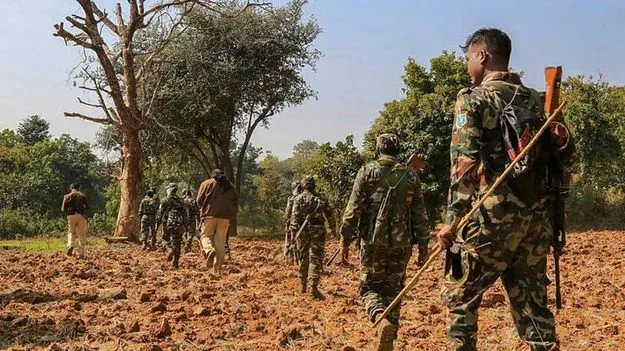 Encounter: మరో ఎన్కౌంటర్.. ఐదుగురు మావోలు హతం