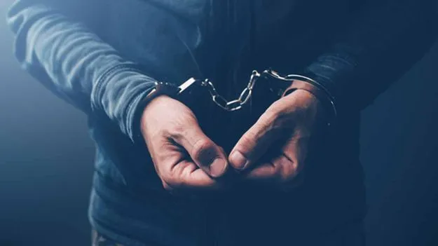 Social Media Arrests: పాక్‌ మద్దతుగా సోషల్‌ మీడియా పోస్టులు
