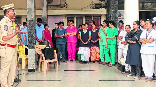 నిప్పుతో చెలగాటం వద్దు