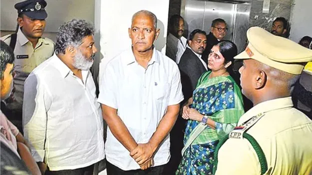 Vamsi PSR Remand: వంశీ, పీఎస్‌ఆర్‌లకు రిమాండ్‌ పొడిగింపు