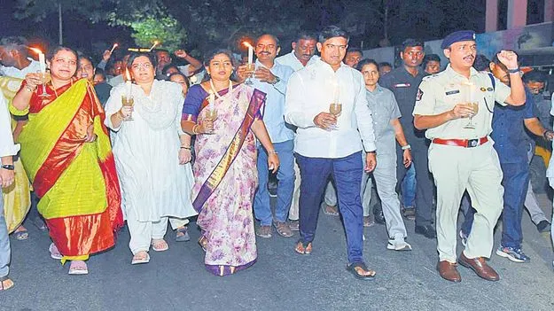 Vangalapudi Anitha: మాల్స్‌ను తనిఖీ చేసి నివేదిక ఇవ్వండి