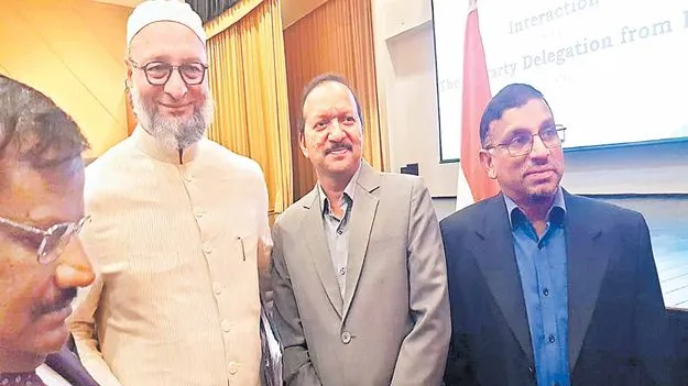 Asaduddin Owaisi: భిన్న ధ్రువాలు ఒకే జట్టులో 