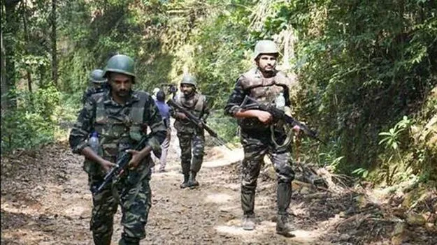 Chhattisgarh encounter: ఛత్తీ్‌సగఢ్‌లో ఇద్దరు నక్సల్స్‌ ఎన్‌కౌంటర్‌
