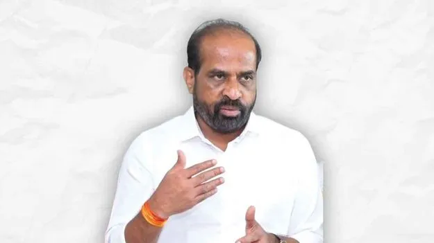 Health department: దారితప్పిన వైద్యులపై చర్యలు 