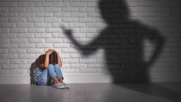 Child Abuse: హింసిస్తున్నారని పిల్లల ఫిర్యాదు
