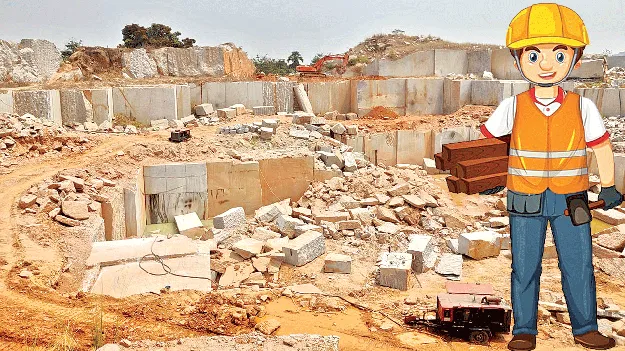 Workers Are Dying: ప్రాణాలు పోతున్నా.. పట్టించుకోరా?