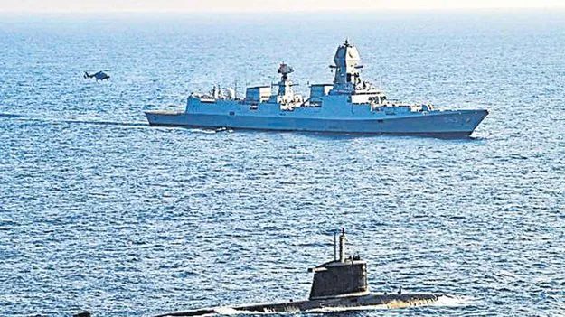 Indian Navy: నావికాదళం యుద్ధానికి సిద్ధం