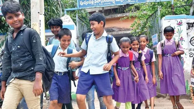Model Primary Schools: స్కూళ్ల స్వరూపం మారెన్‌