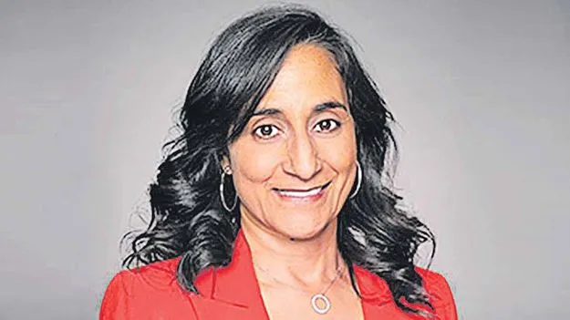 Canada cabinet reshuffle: కెనడా విదేశాంగ మంత్రిగా అనితా ఆనంద్‌