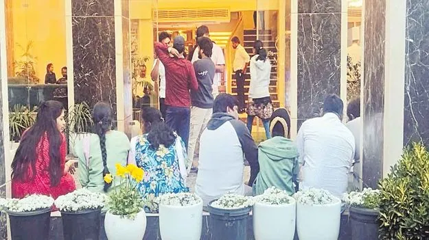 Terror Attack: ఖాళీ అవుతున్న కశ్మీరం