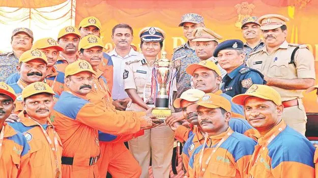 National Rescue Competition: సీఎస్‌ఎస్‌ఆర్‌ పోటీల్లో ఏపీఎస్డీఆర్‌ఎఫ్‌కు తృతీయ స్థానం