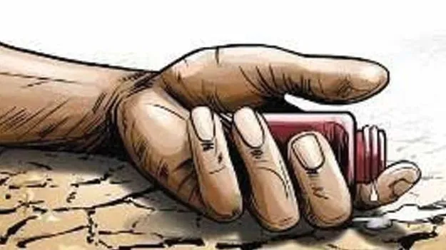Srikakulam farmer suicide; ఉత్తరాంధ్రలో ఆత్మహత్యకు పాల్పడిన రైతుల కుటుంబాలకు న్యాయం చేయాలి