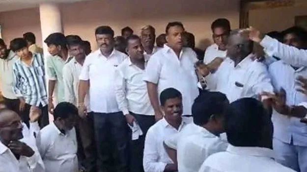 Bhimgal clash: మంత్రి జూపల్లి  గీ ఎమ్మెల్యే ప్రశాంత్‌రెడ్డి 