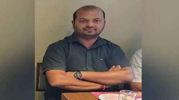 Pahalgam Attack: భార్యాపిల్లల కళ్లముందే ఐబీ అధికారిని కాల్చిచంపారు