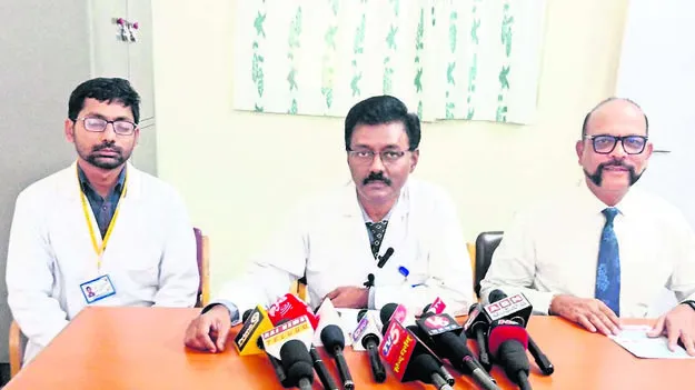 కిమ్స్‌లో గ్రహణం మొర్రికి ఉచిత శస్త్రచికిత్సలు