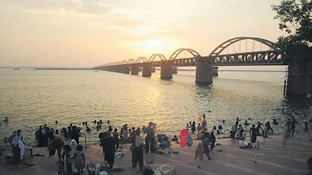 పుష్కర..నిధులేవి!