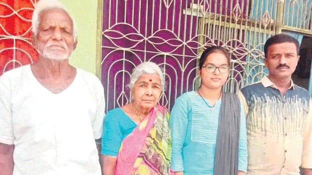ఇంటర్ పరీక్షల్లో విద్యార్థుల సత్తా