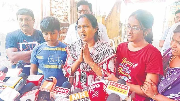 Prasanna Kamakshi, సిందూర్ తో మనసు కుదుటపడింది