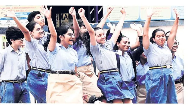 బాలికలదే పైచేయి