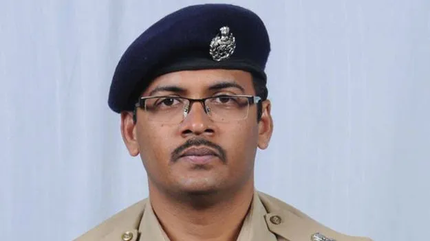 Additional salary: తప్పలేదు... ఇచ్చేశారు