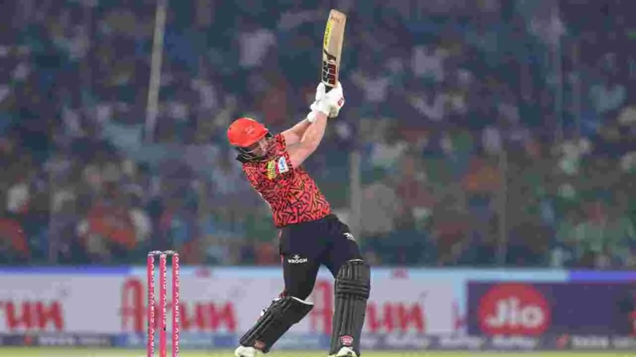 IPL 2025 SRH vs KKR: క్లాసెన్ ఊర మాస్ ఇన్నింగ్స్.. కేకేఆర్ ముందు భారీ టార్గెట్